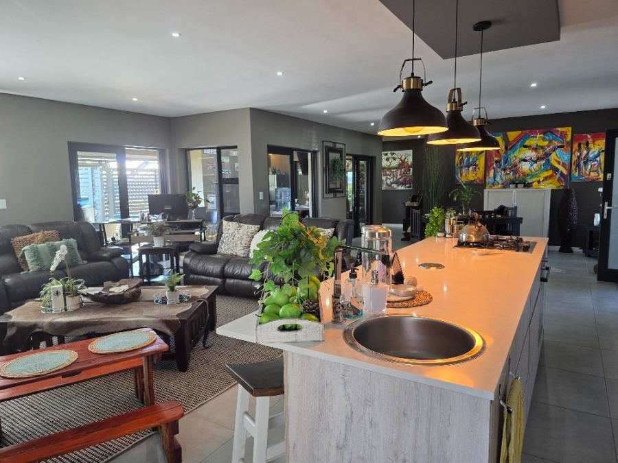 3 Bedroom Property for Sale in Hartland Lifestyle Estate Western Cape